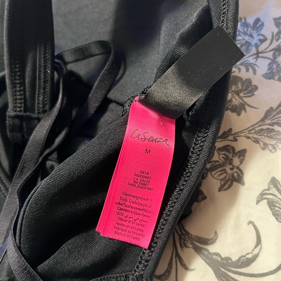 Sports bra - Picture 3 of 3